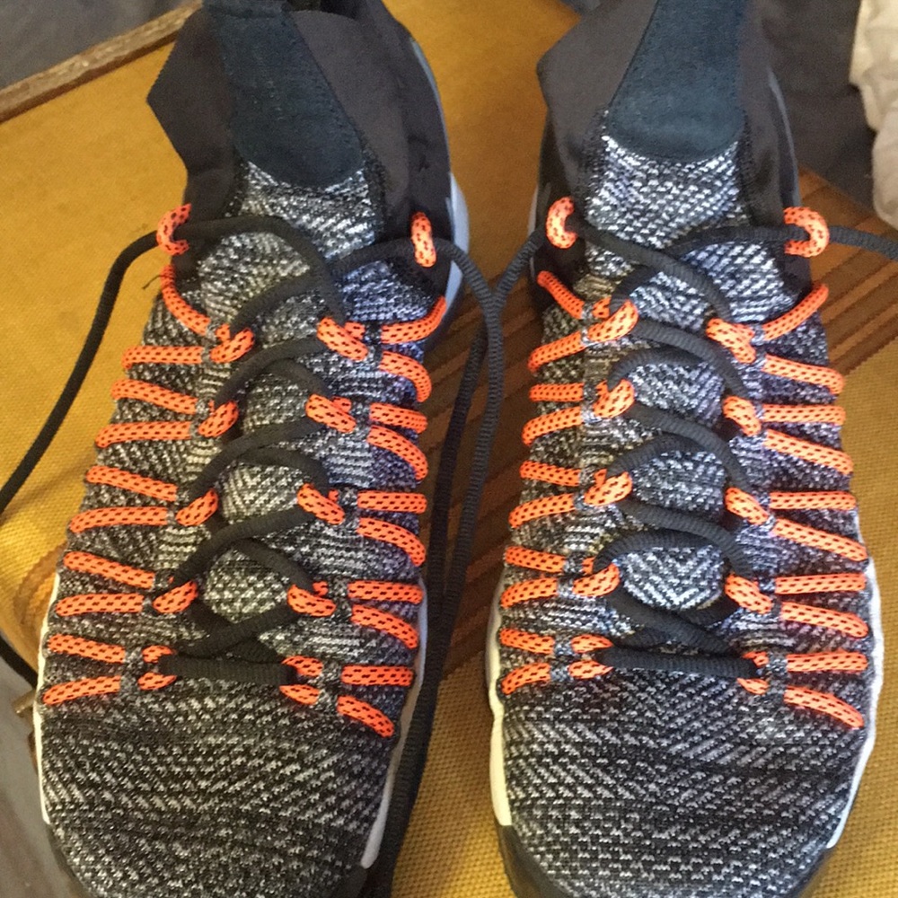 Nike Size 10 KD Elite Dark Grey Hyper Orange